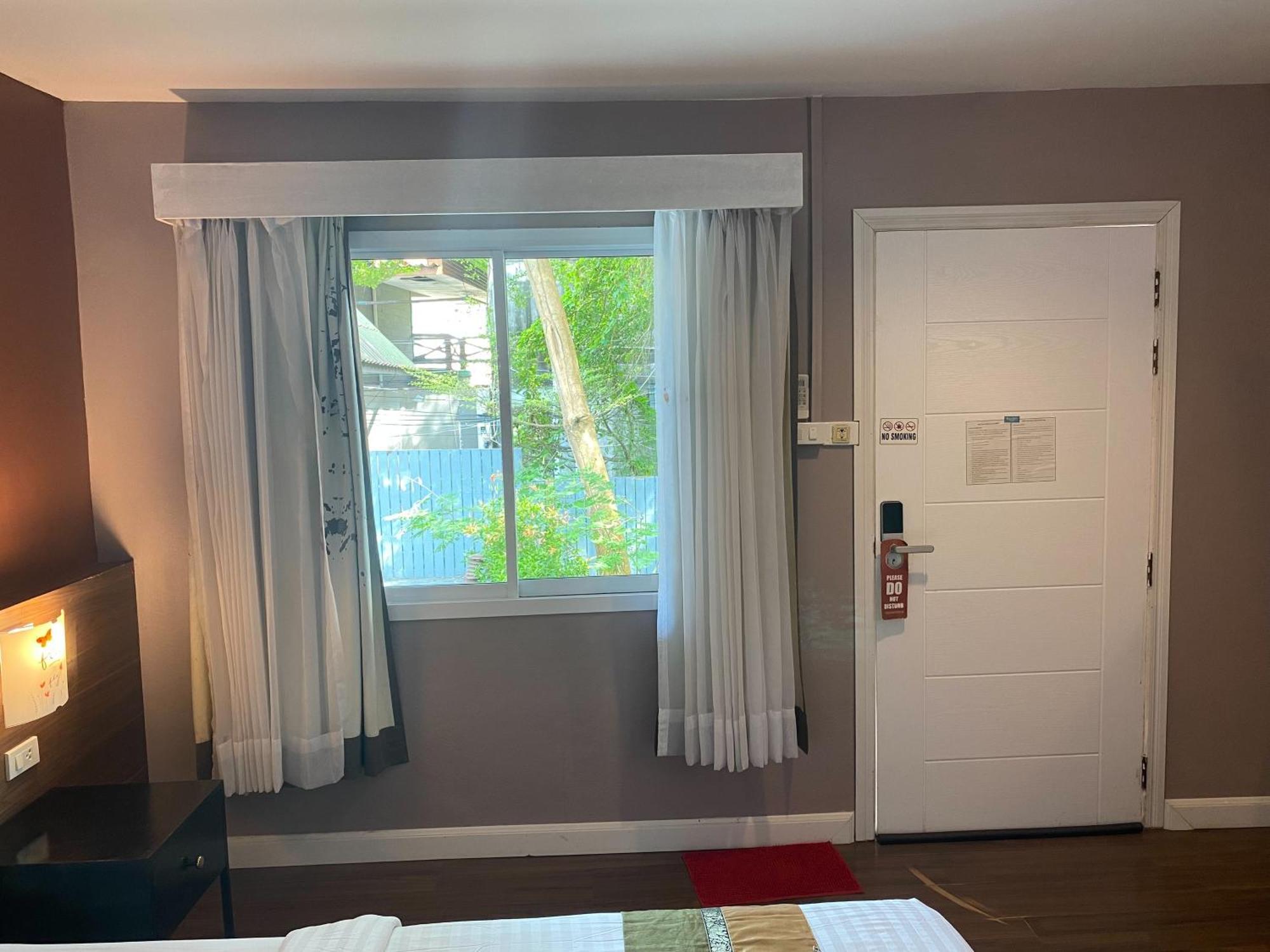 सहारा Bella Vista 3*